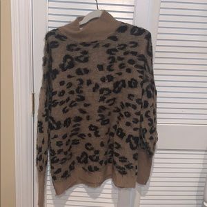 Cheetah print light sweater